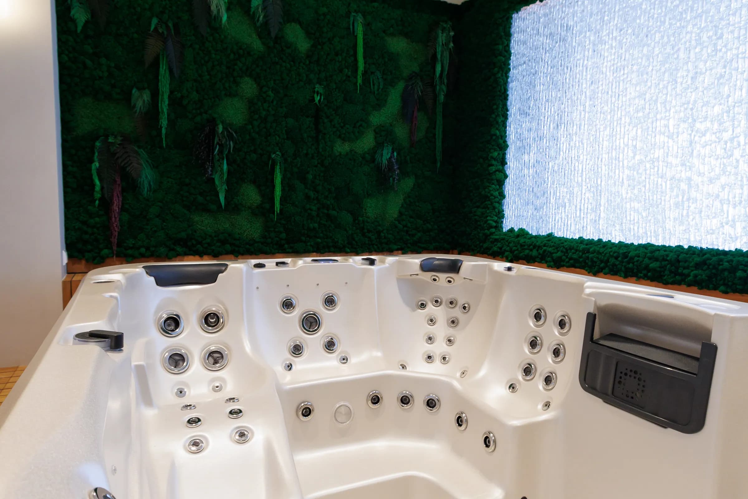 Джакузи Spanet в SPA-комплексе